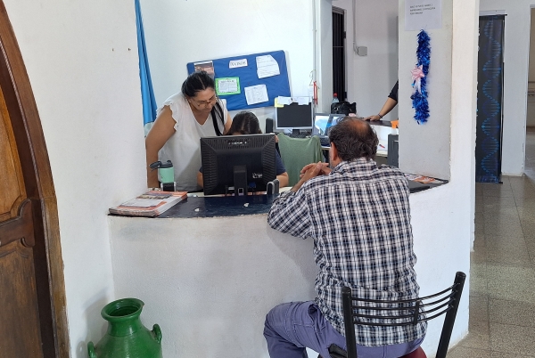 Valle Hermoso: asisten a jubilados de PAMI para que puedan mantener medicamentos gratuitos