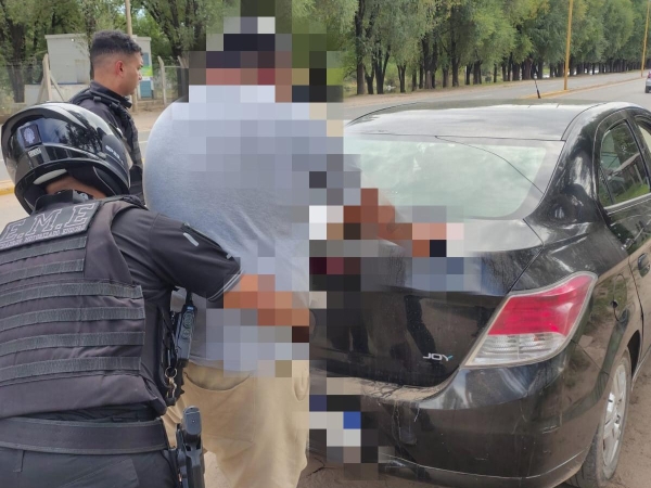 Detuvieron en Cosqu&iacute;n a un hombre que era buscado por robo