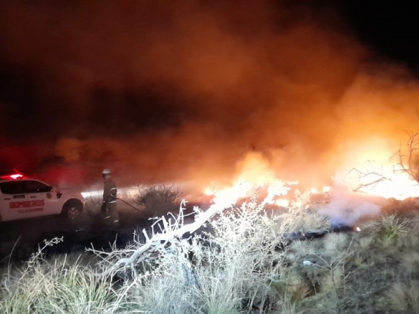 Villa Giardino: bomberos contuvieron cuatro focos de incendio