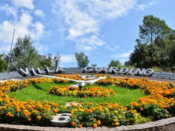 "Atardecer en La Casona": brindis de fin de a&ntilde;o en Villa Giardino