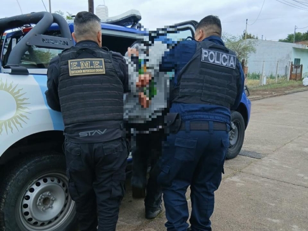 La Cumbre: encapuchado y con un arma blanca, rob&oacute; en un comercio y fue detenido