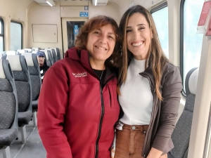 Soledad Pastorutti viaj&oacute; en el Tren de las Sierras: gran sorpresa para los pasajeros