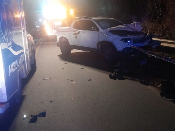 Tragedia en Cosqu&iacute;n: muri&oacute; un motociclista tras un accidente desencadenado por animales sueltos
