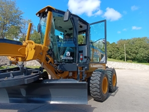 Huerta Grande ya cuenta con una motoniveladora 0 km