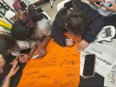 C&oacute;rdoba avanza con una pol&iacute;tica de uso regulado de celulares en las aulas