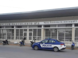 Desbaratan red de estafas y extorsiones que operaba desde la cárcel de Cruz del Eje