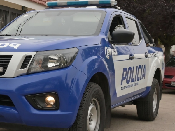 La Falda: delincuente atac&oacute; a una jubilada en la calle para robarle el celular