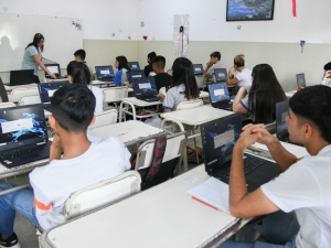 Conflicto docente: se dict&oacute; la conciliaci&oacute;n obligatoria y UEPC levant&oacute; el paro