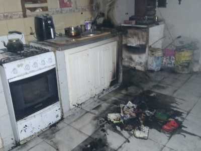 Descuido con un calef&oacute;n provoc&oacute; un incendio en una vivienda de Bialet Mass&eacute;