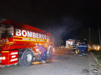 Santa Mar&iacute;a de Punilla: dos mujeres en grave estado tras el incendio total de una vivienda