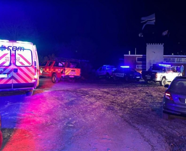 Bomberos sofocaron un incendio domiciliario en barrio El Dominador de La Falda