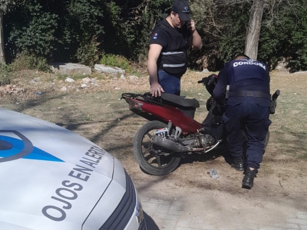 Detienen a un sujeto en la cochera del Hospital de La Falda