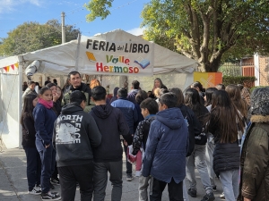 Todo listo para la Apertura de la Feria del Libro de Valle Hermoso