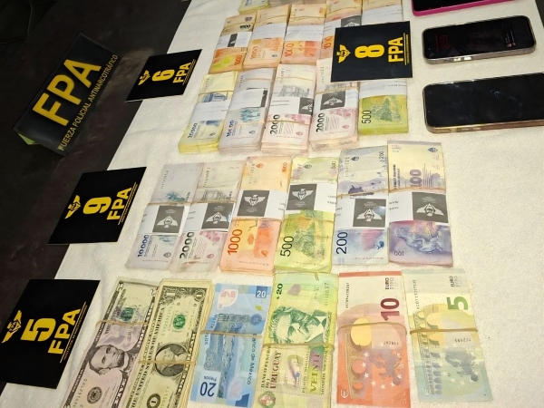 Secuestran marihuana, millones del pesos y dinero en moneda extranjera en Carlos Paz: una pareja detenida