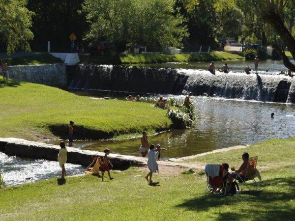 Huerta Grande lanza convocatoria para la explotación del Balneario Municipal