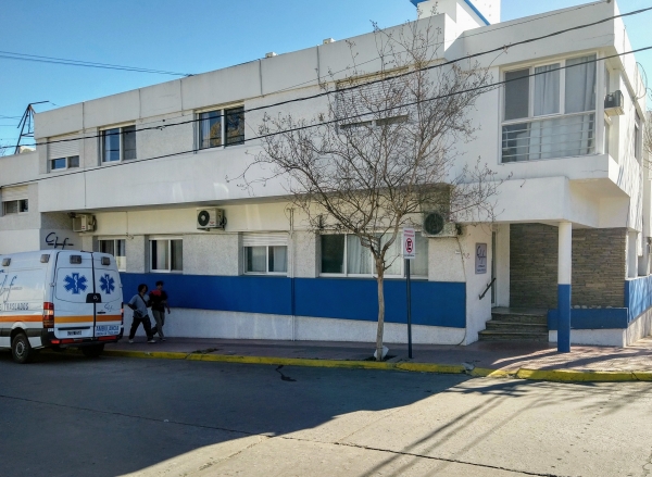 COVID-19: tres nuevas muertes en La Falda, entre ellas una madre y su hijo