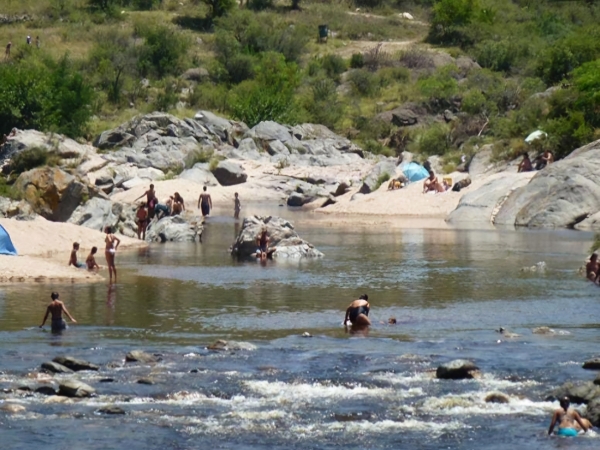 Cuesta Blanca: turista muri&oacute; tras arrojarse al r&iacute;o y golpearse la cabeza con una piedra