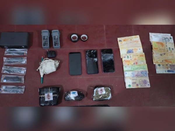 Con drones intentaban ingresar droga a la c&aacute;rcel de Cruz del Eje: tres detenidos