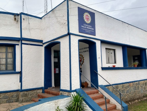 Valle Hermoso: violenta detenci&oacute;n de dos sujetos que intentaron robar en un supermercado