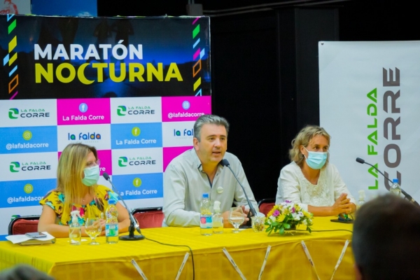 Presentaci&oacute;n oficial de la Marat&oacute;n Nocturna de La Falda