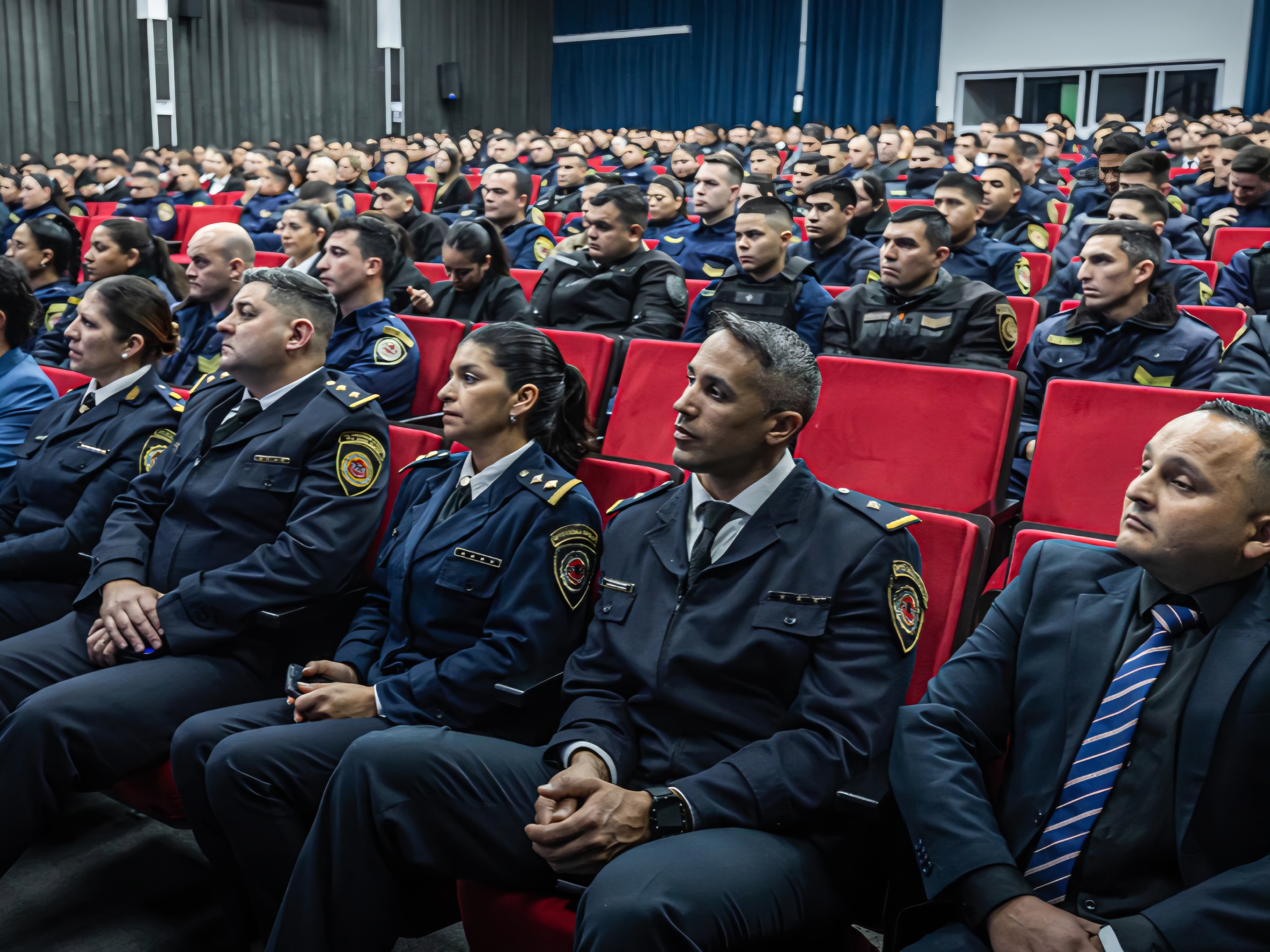 ICórdoba: capacitan a personal policial en el abordaje de las violencias de género