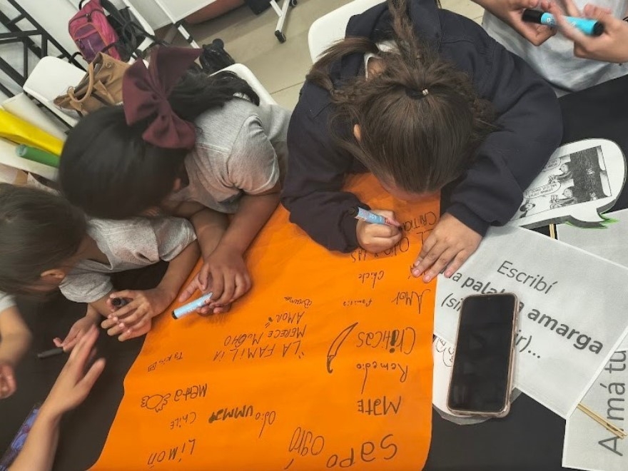 ICórdoba avanza con una política de uso regulado de celulares en las aulas