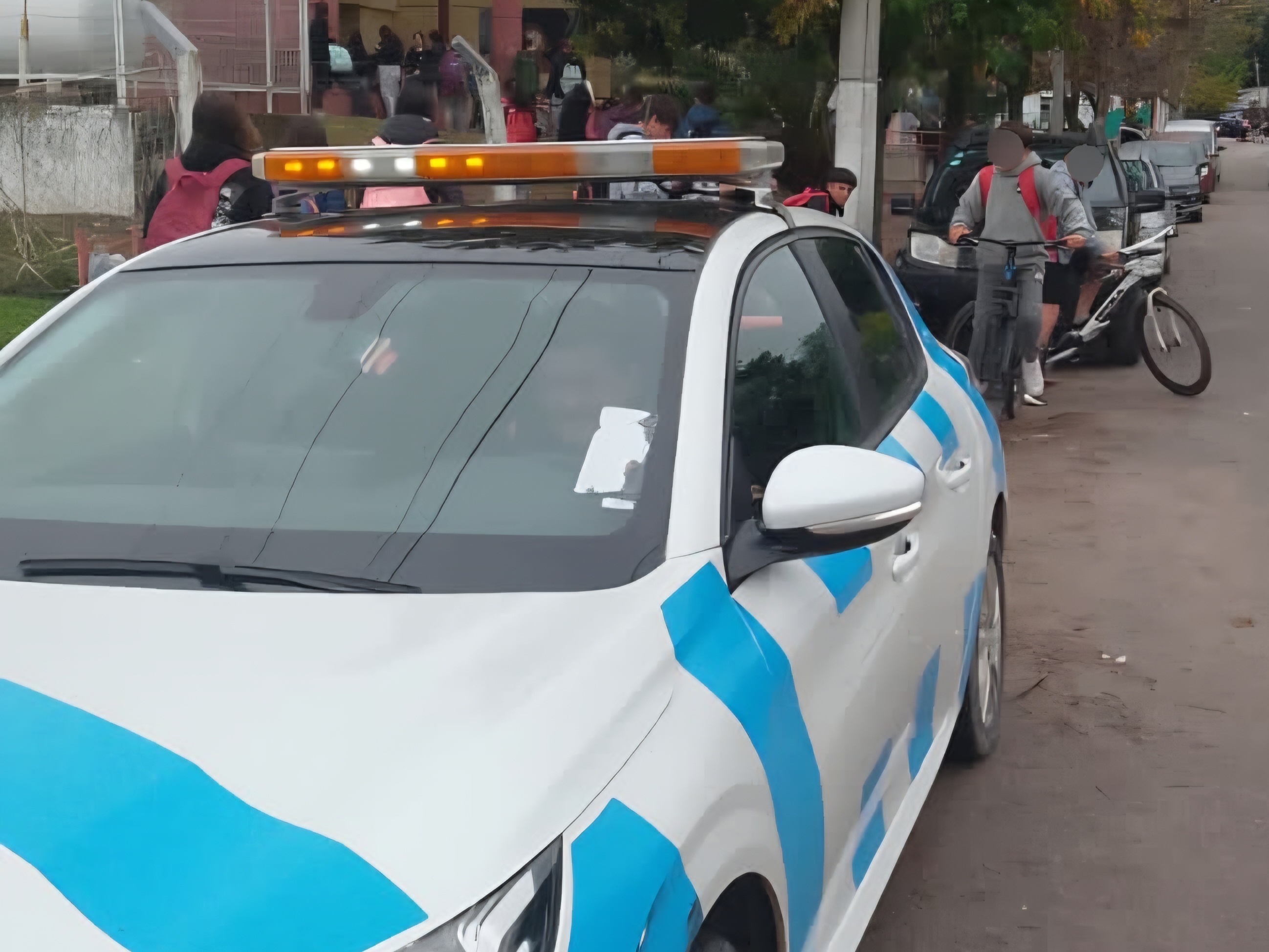 IOperativos de seguridad en Valle Hermoso ante amenaza de tiroteo en una escuela