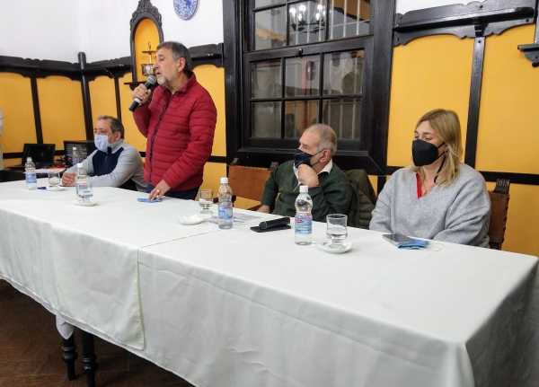 D&iacute;a de la Lealtad: Carlos Caserio encabez&oacute; un acto en Valle Hermoso