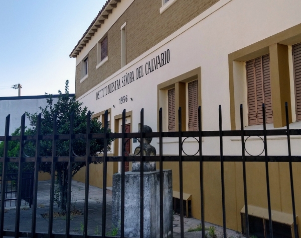 Valle Hermoso: reclaman por el aumento excesivo de cuotas en un colegio