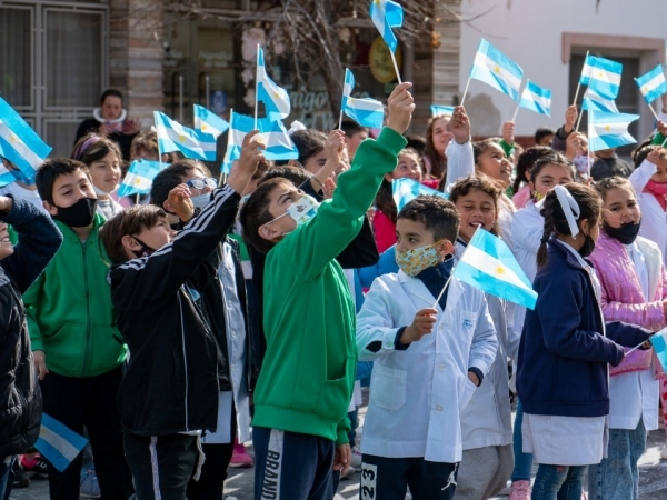 Valle Hermoso se prepara para un desfile c&iacute;vico-militar multitudinario