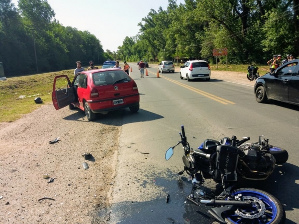 Accidente en Villa Giardino: un motociclista herido