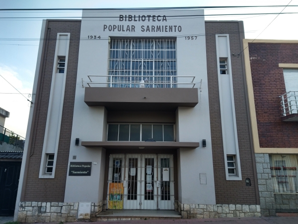 La Falda: la Biblioteca Sarmiento funciona de acuerdo a los protocolos y suma asociados