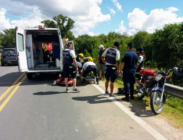 Motociclista accidentado en Villa Giardino