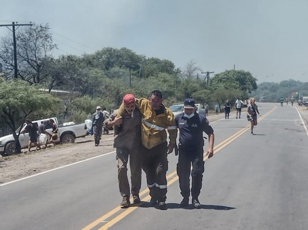 Incendio en San Marcos Sierras: la Provincia asiste a damnificados y al municipio