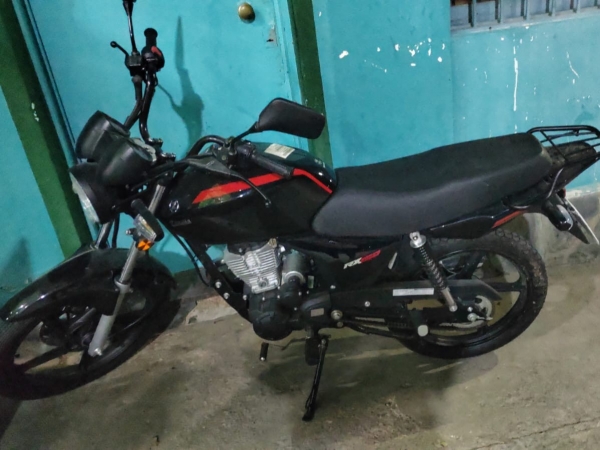 La Falda: le robaron la moto, una c&aacute;mara film&oacute; a los delincuentes y a&uacute;n no puede recuperarla