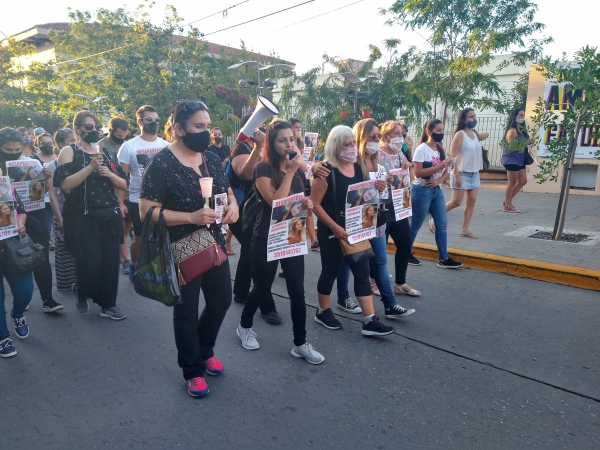 La Falda acompa&ntilde;&oacute; a la familia de Ivana M&oacute;dica para exigir su aparici&oacute;n