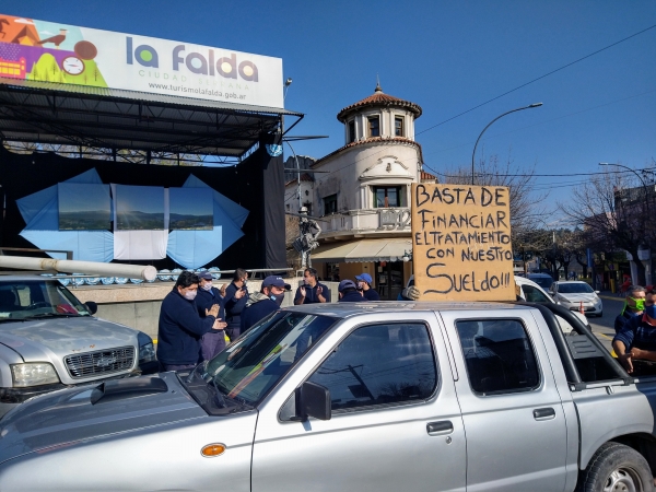 Conflicto ARCOOP: este jueves habr&aacute; una protesta frente a la Municipalidad de La Falda