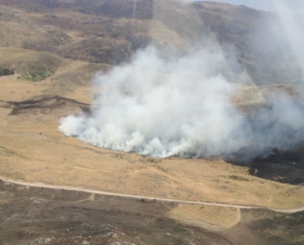 Se reinici&oacute; el incendio de Capilla del Monte