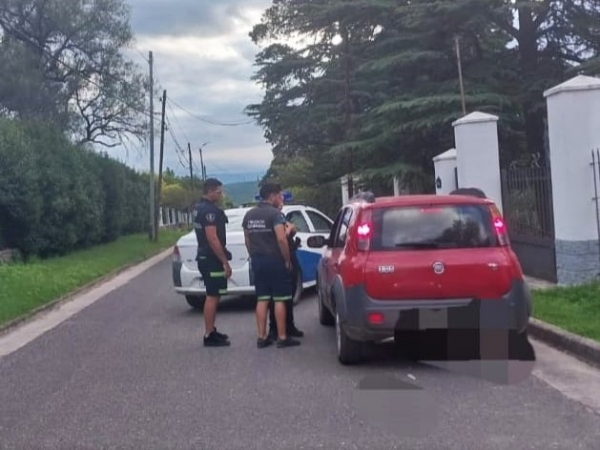 La Falda: por conducci&oacute;n peligrosa, Prevenci&oacute;n Ciudadana intercept&oacute; a un automovilista alcoholizado