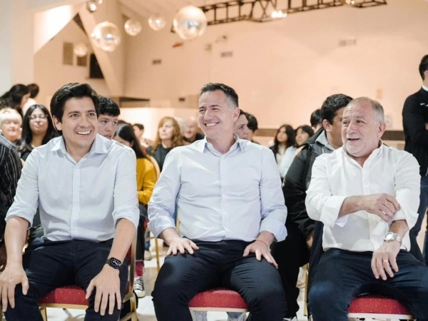 Luis Juez llega a Valle Hermoso con los candidatos de La Libertad Avanza