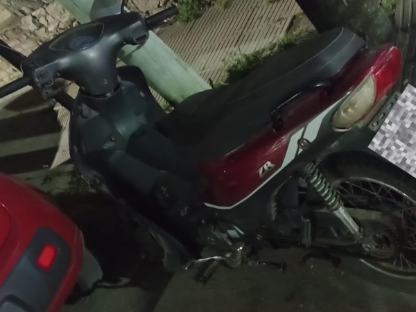 Intent&oacute; robar una moto en La Falda, agredi&oacute; a personal municipal y se dio a la fuga