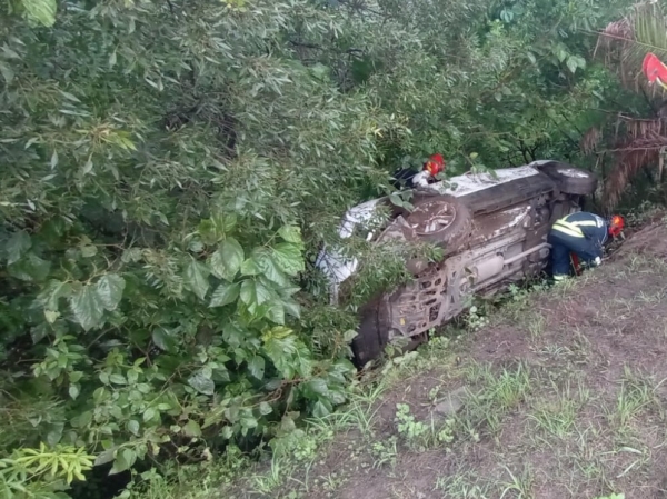 Valle Hermoso: conductor perdi&oacute; el control sobre la ruta 38 y termin&oacute; volcando