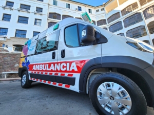 La Provincia entregó tres ambulancias 0 km al Hospital Domingo Funes