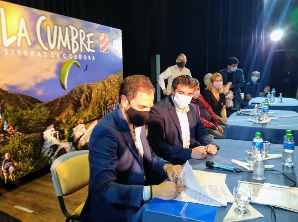 Naci&oacute;n firm&oacute; un convenio con algunas localidades de Punilla para la realizaci&oacute;n de obras