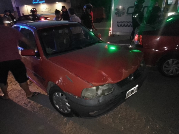 Quiso girar en "U" sobre ruta 38 y provoc&oacute; un accidente