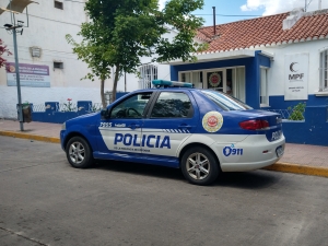 Dos j&oacute;venes detenidos por amenazar a un grupo de mujeres en La Falda
