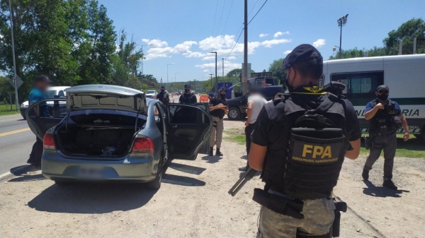 Cosqu&iacute;n Rock: la FPA detuvo a 10 personas y secuestr&oacute; estupefacientes en varios procedimientos