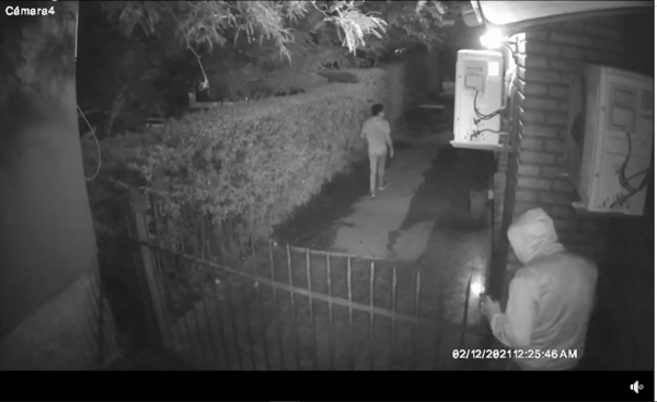 La Falda: quisieron entrar a robar y la perra los espant&oacute;