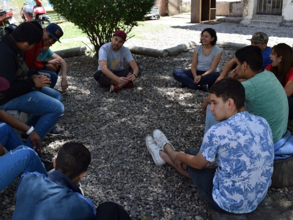 Lanzan una encuesta para prevenir el consumo de alcohol en j&oacute;venes