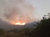 Continúa activo y con riesgo de interfase el incendio en Villa Giardino